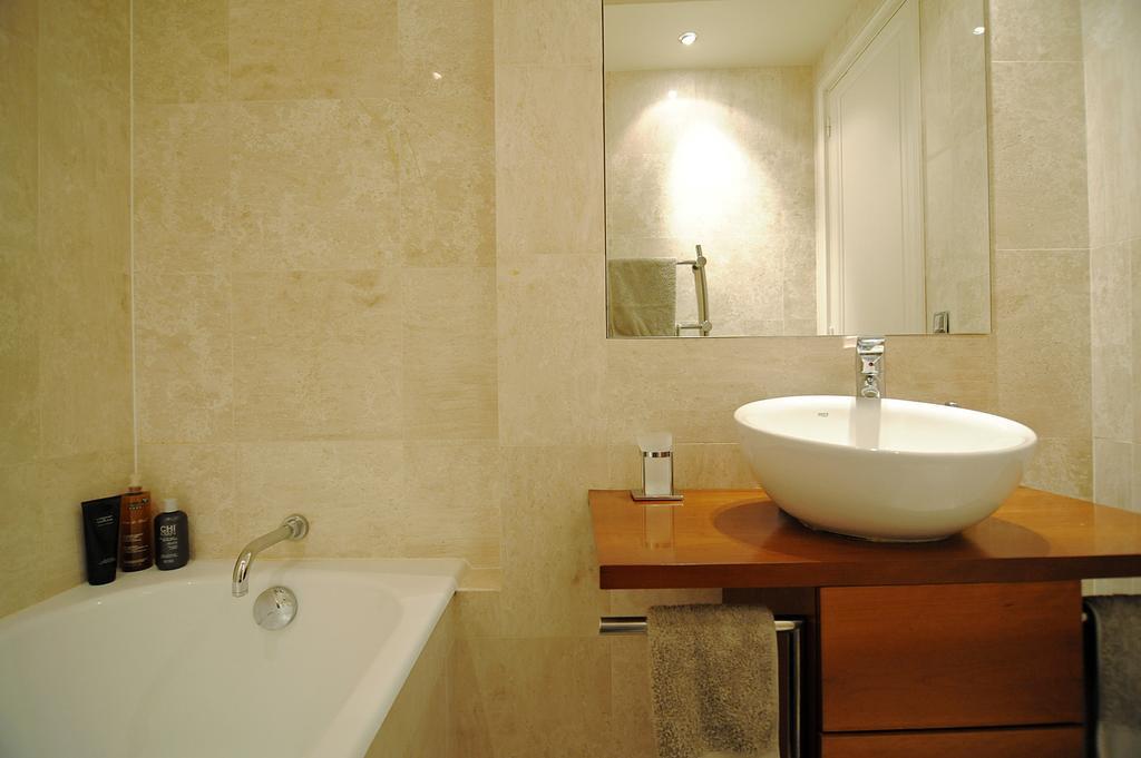 Champs Elysees Homestay - Air Conditioning Paris Zimmer foto
